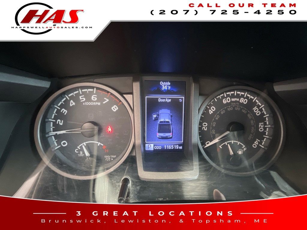 Used 2018 Toyota Tacoma TRD Sport w/ Technology Package image 16