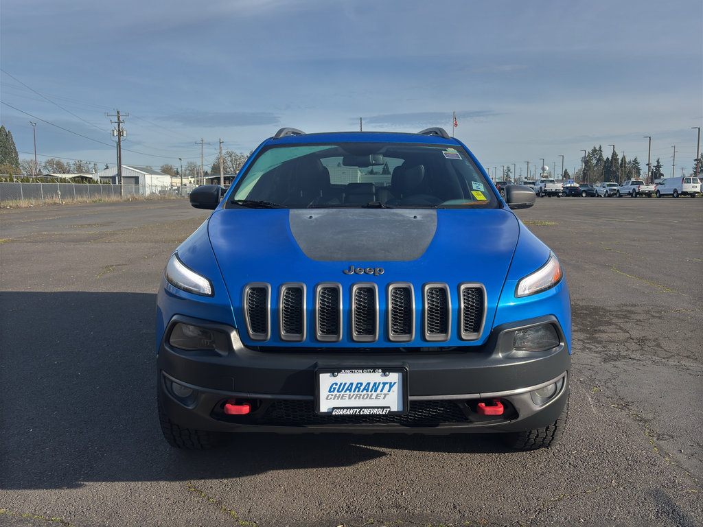Used 2018 Jeep Cherokee Trailhawk w/ Comfort/Convenience Group image 2