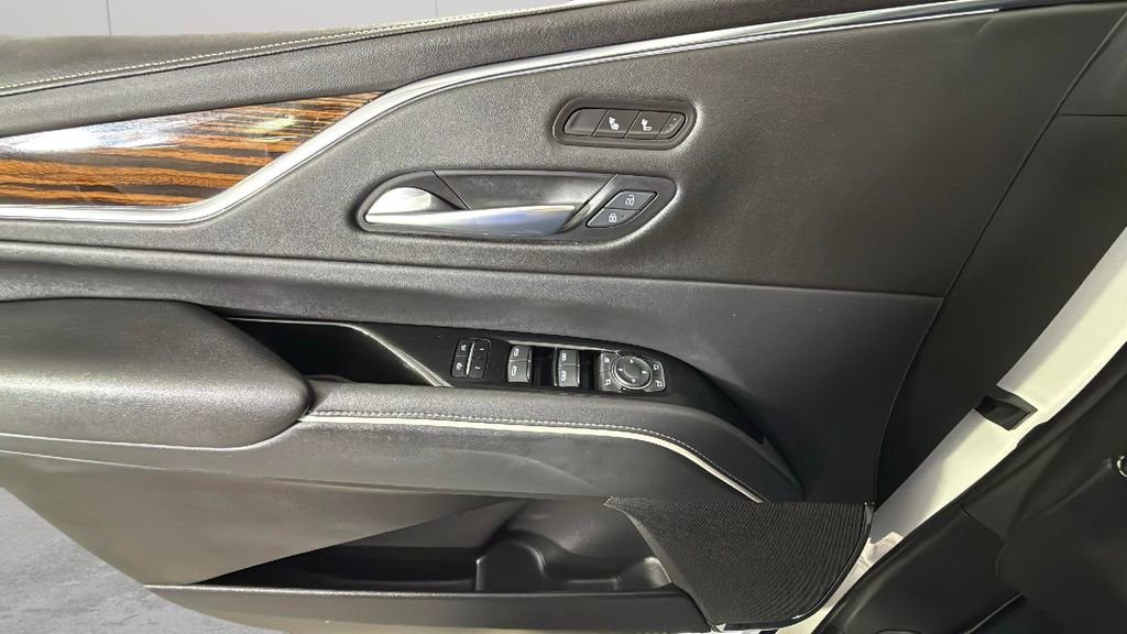 Used 2022 Cadillac Escalade Luxury image 26