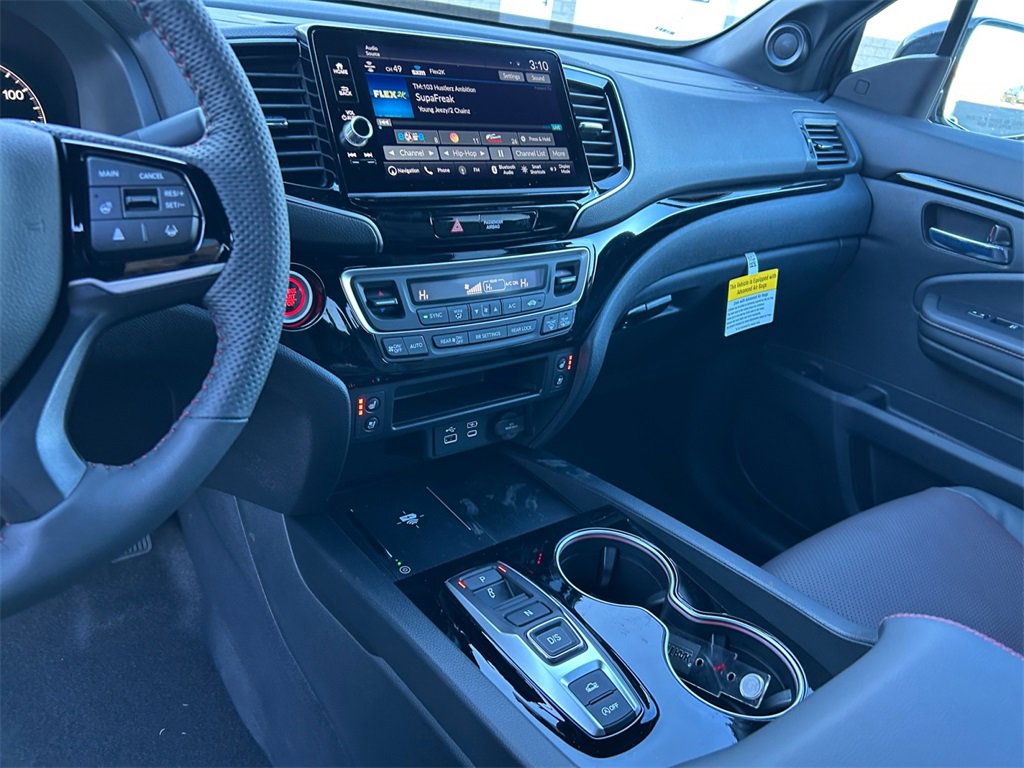 New 2026 Honda Ridgeline Black Edition image 11