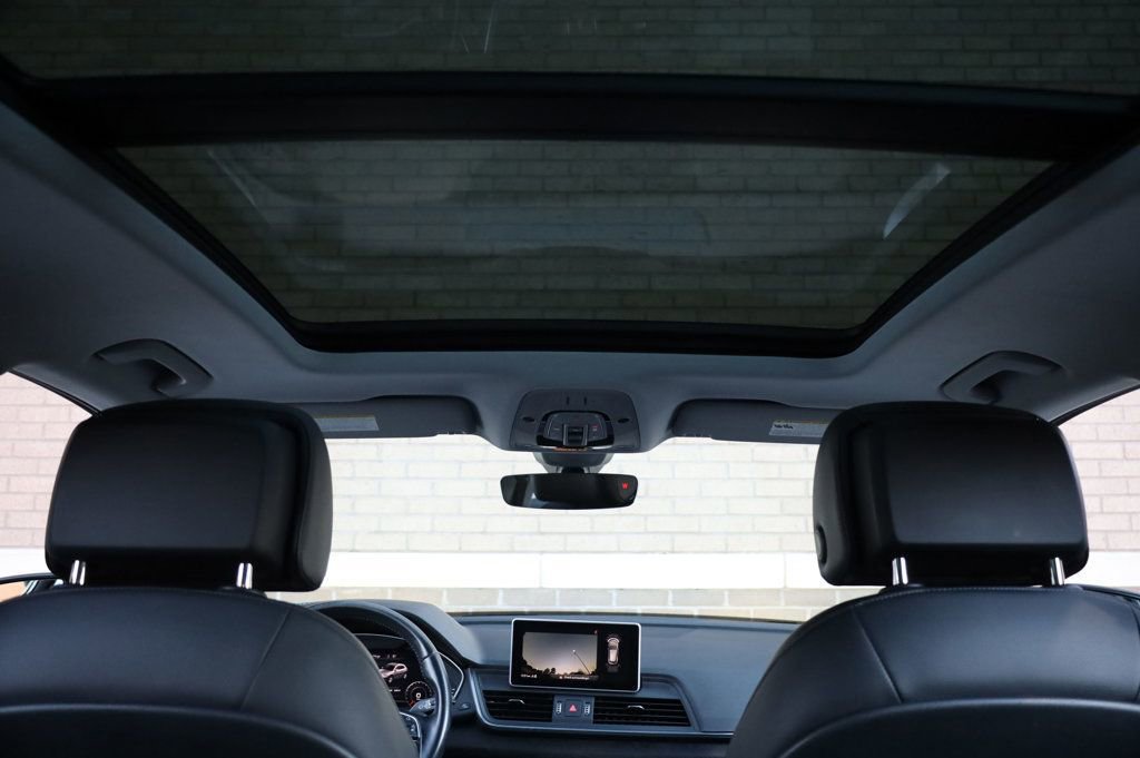 Used 2018 Audi Q5 2.0T Premium Plus w/ Premium Plus Package image 12