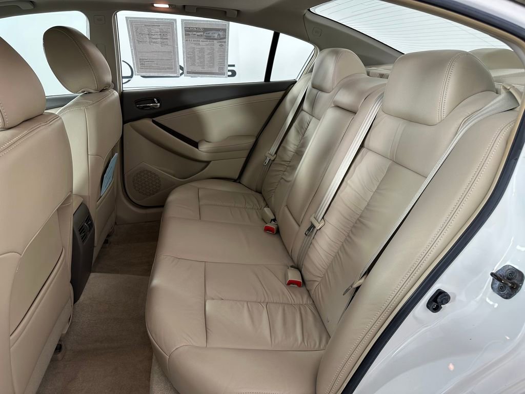 Used 2010 Nissan Altima 2.5 SL w/ SL Pkg image 17