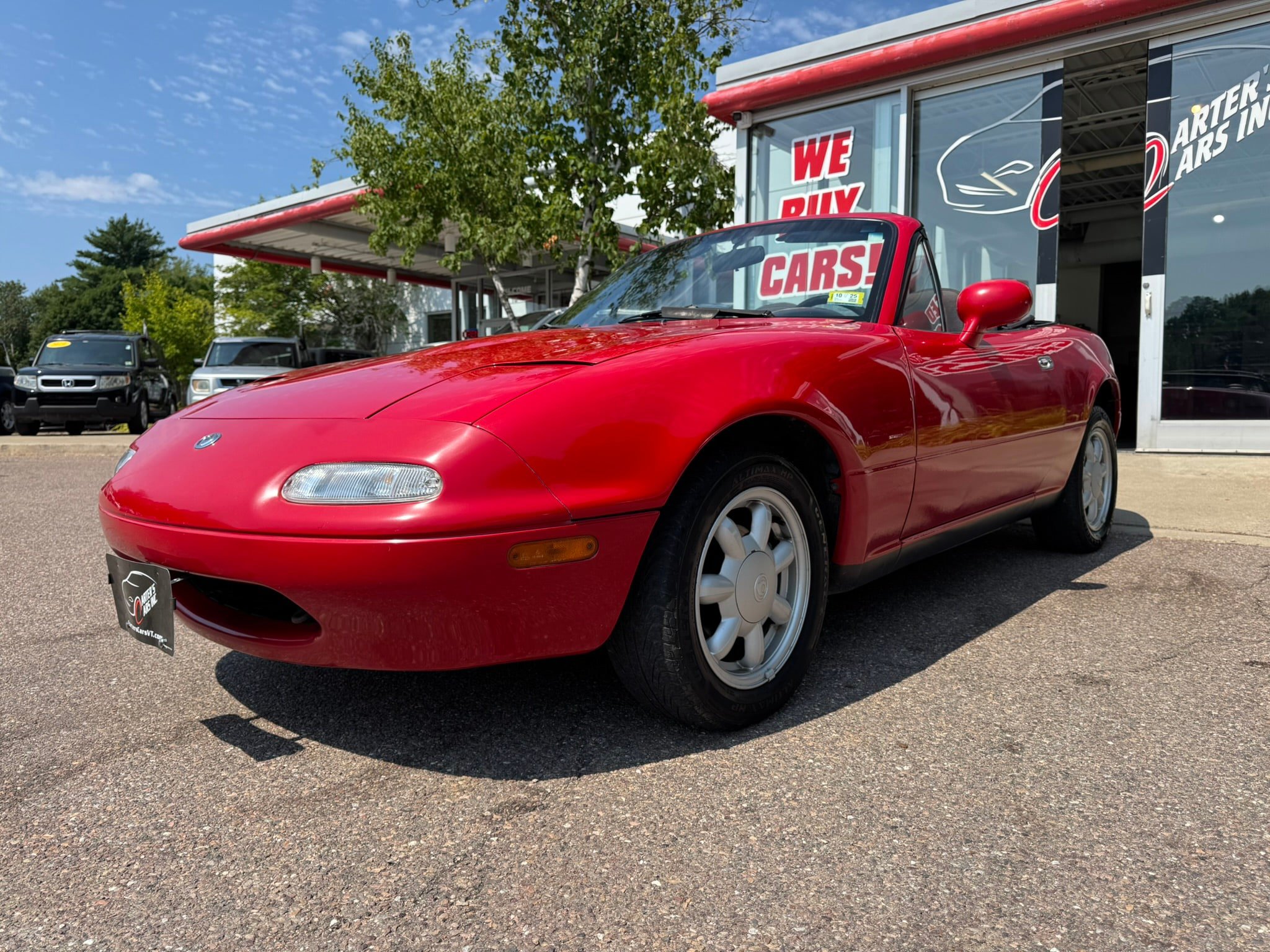 Used 1993 MAZDA MX-5 Miata RWD image 1