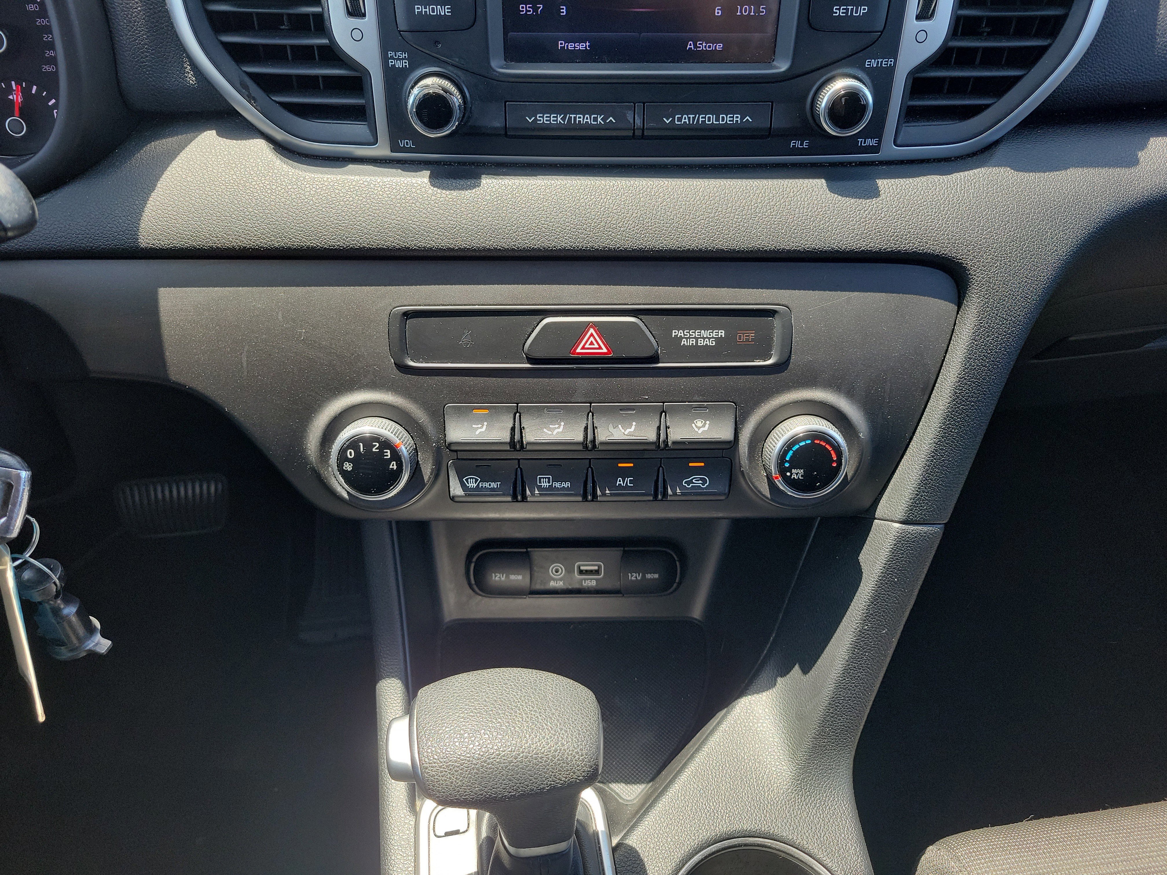 Used 2018 Kia Sportage LX image 14