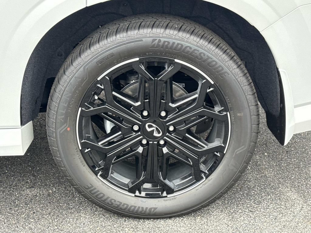 New 2027 INFINITI QX80 Sensory AWD/4WD image 29