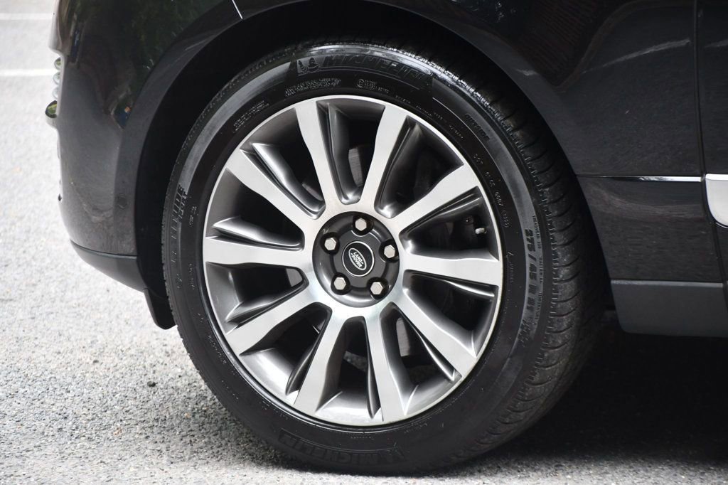 Used 2017 Land Rover Range Rover Long Wheelbase Autobiography image 15