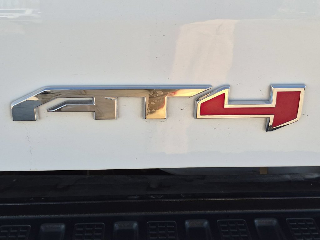 Used 2021 GMC Sierra 1500 AT4 w/ AT4 Value Package AWD/4WD image 24