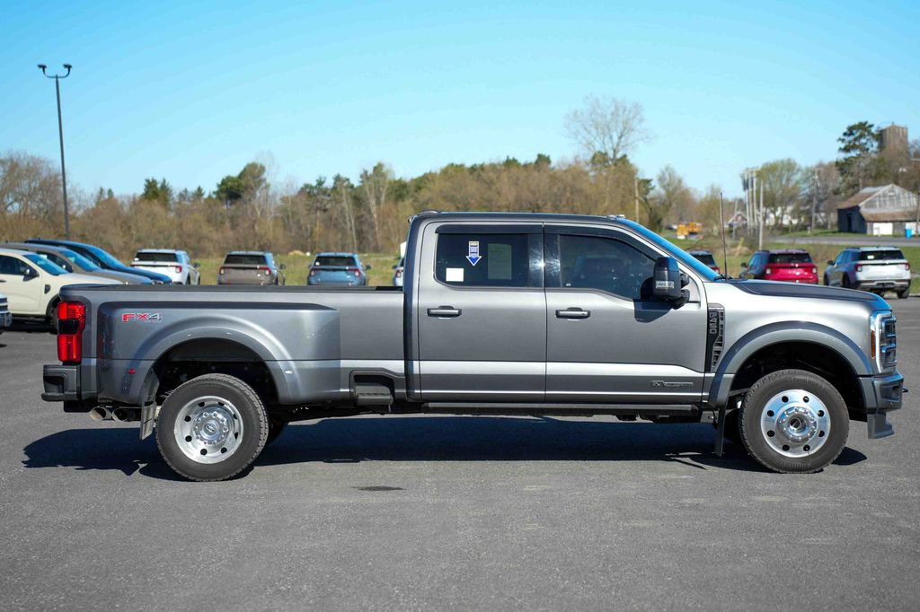 Used 2025 Ford F450 Platinum w/ FX4 Off-Road Package AWD/4WD image 4