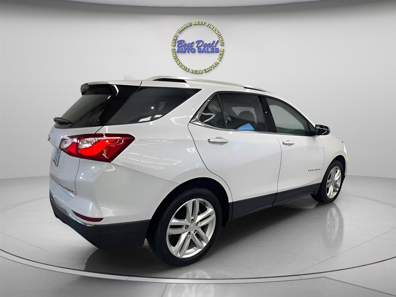Used 2020 Chevrolet Equinox Premier AWD/4WD image 5