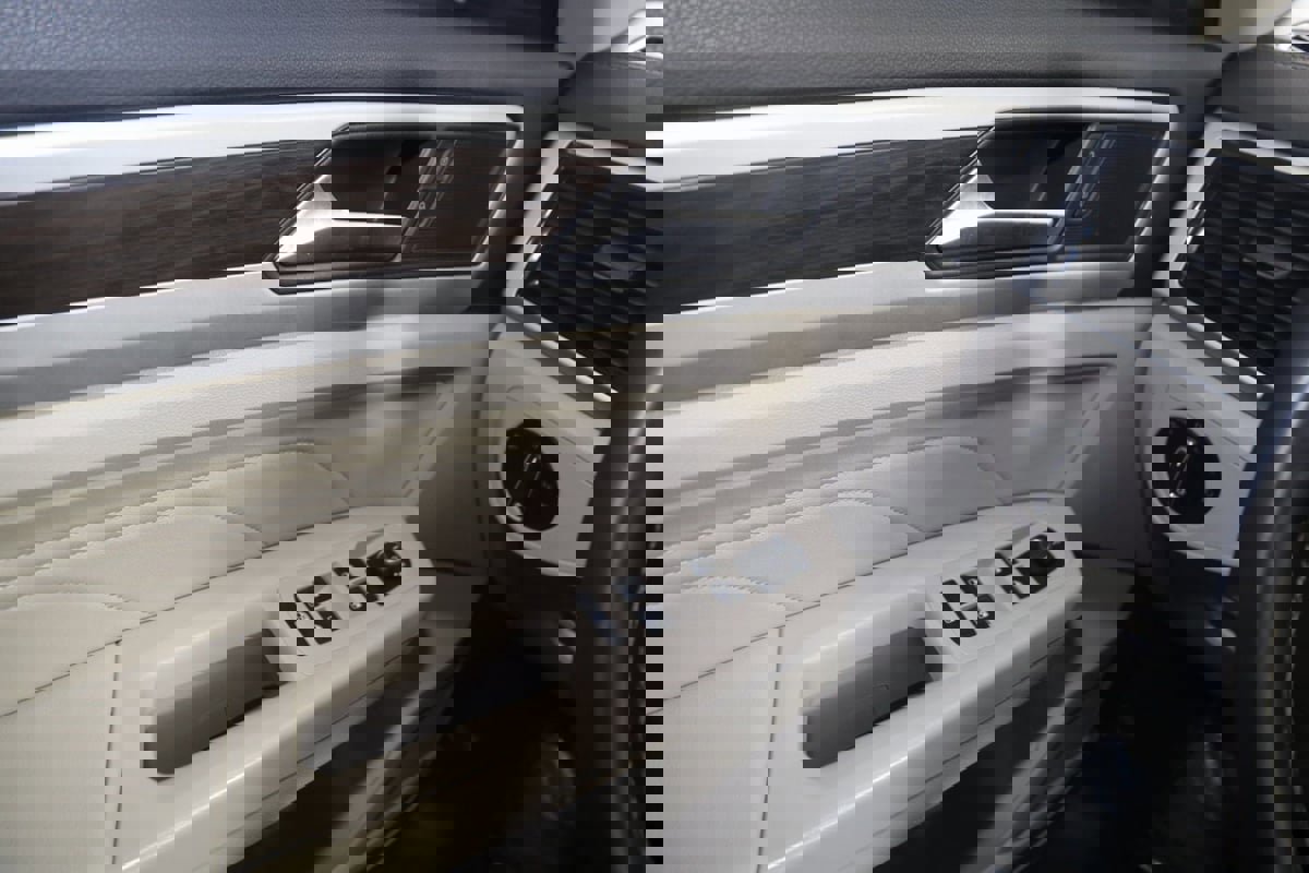 Used 2022 Volkswagen Atlas SE image 29