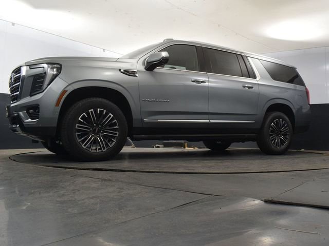 Used 2025 GMC Yukon XL Elevation image 51