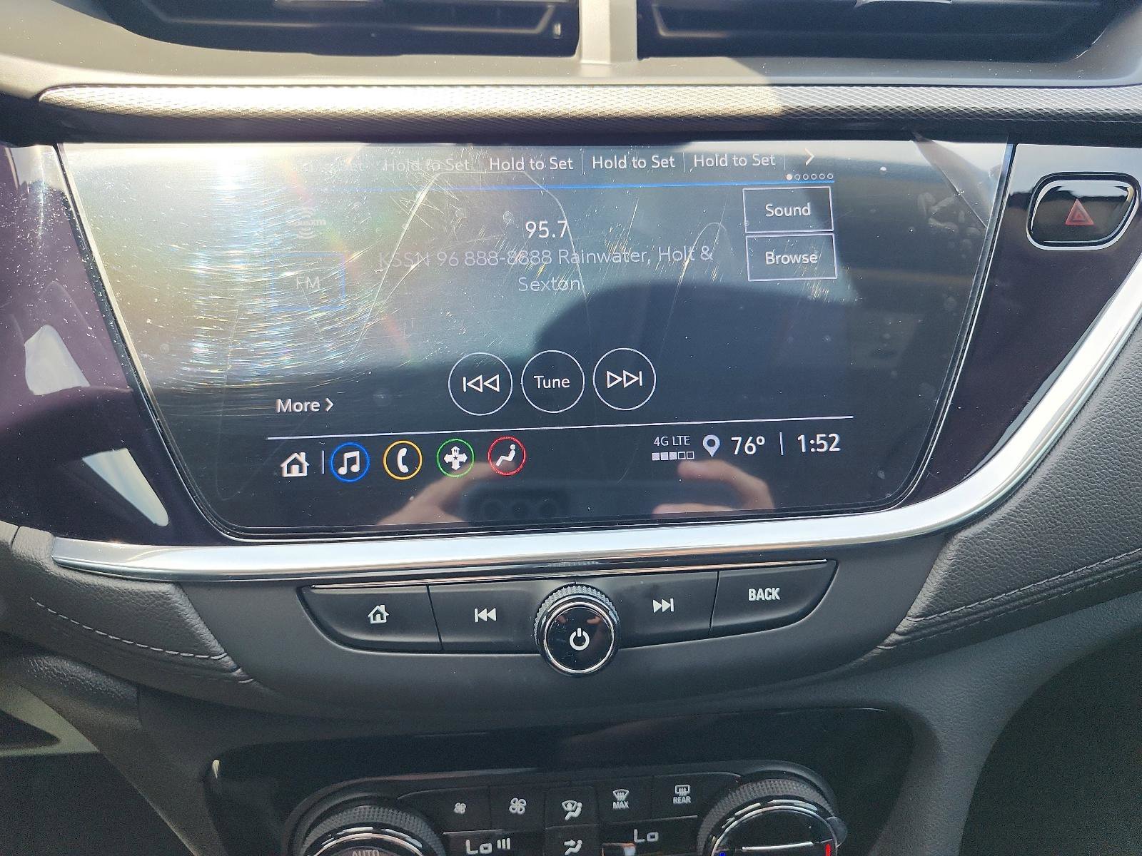 Certified 2023 Buick Encore GX Essence w/ Experience Buick Package image 14