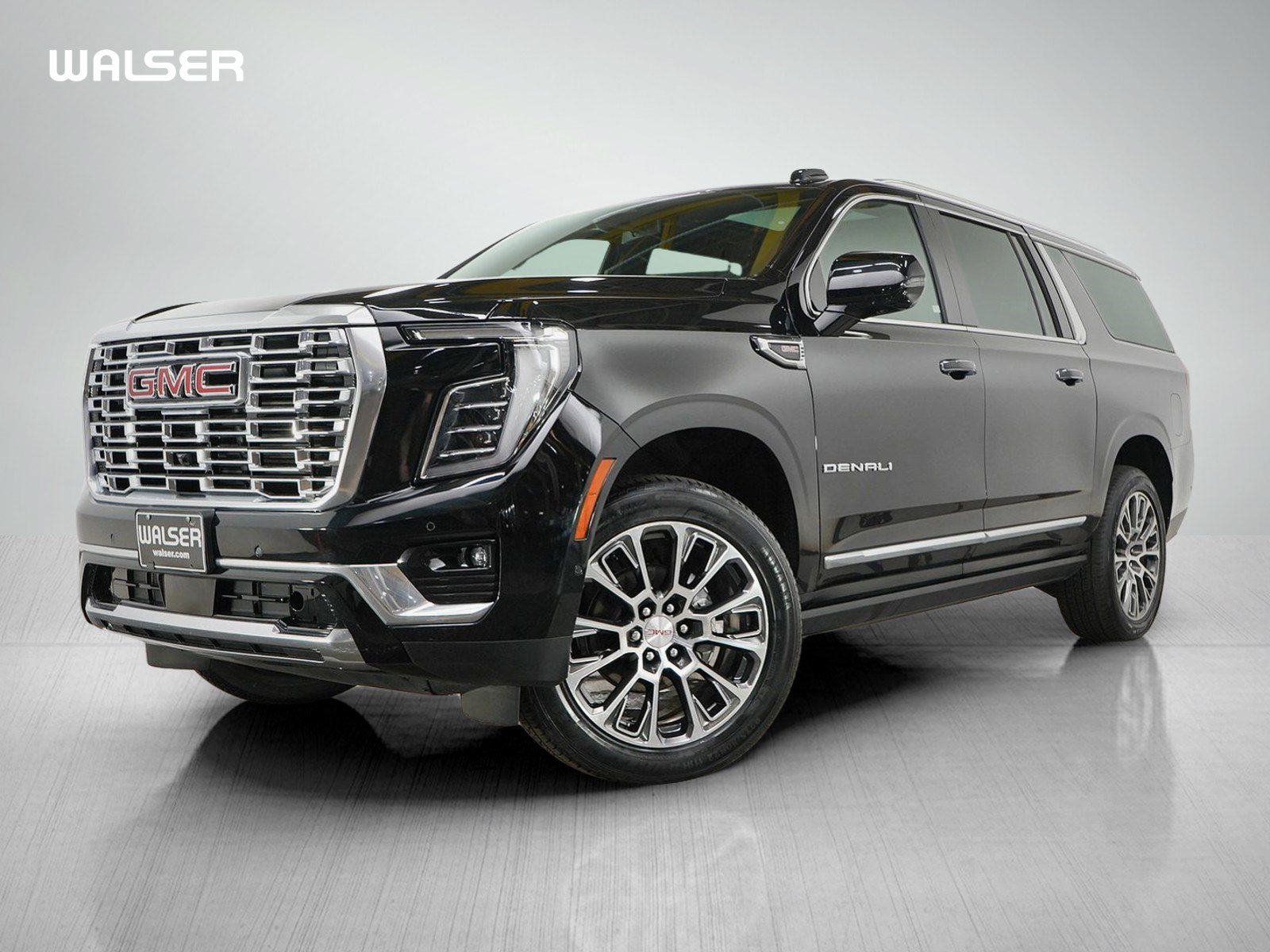 Used 2025 GMC Yukon XL Denali w/ Sun & Power Step Package