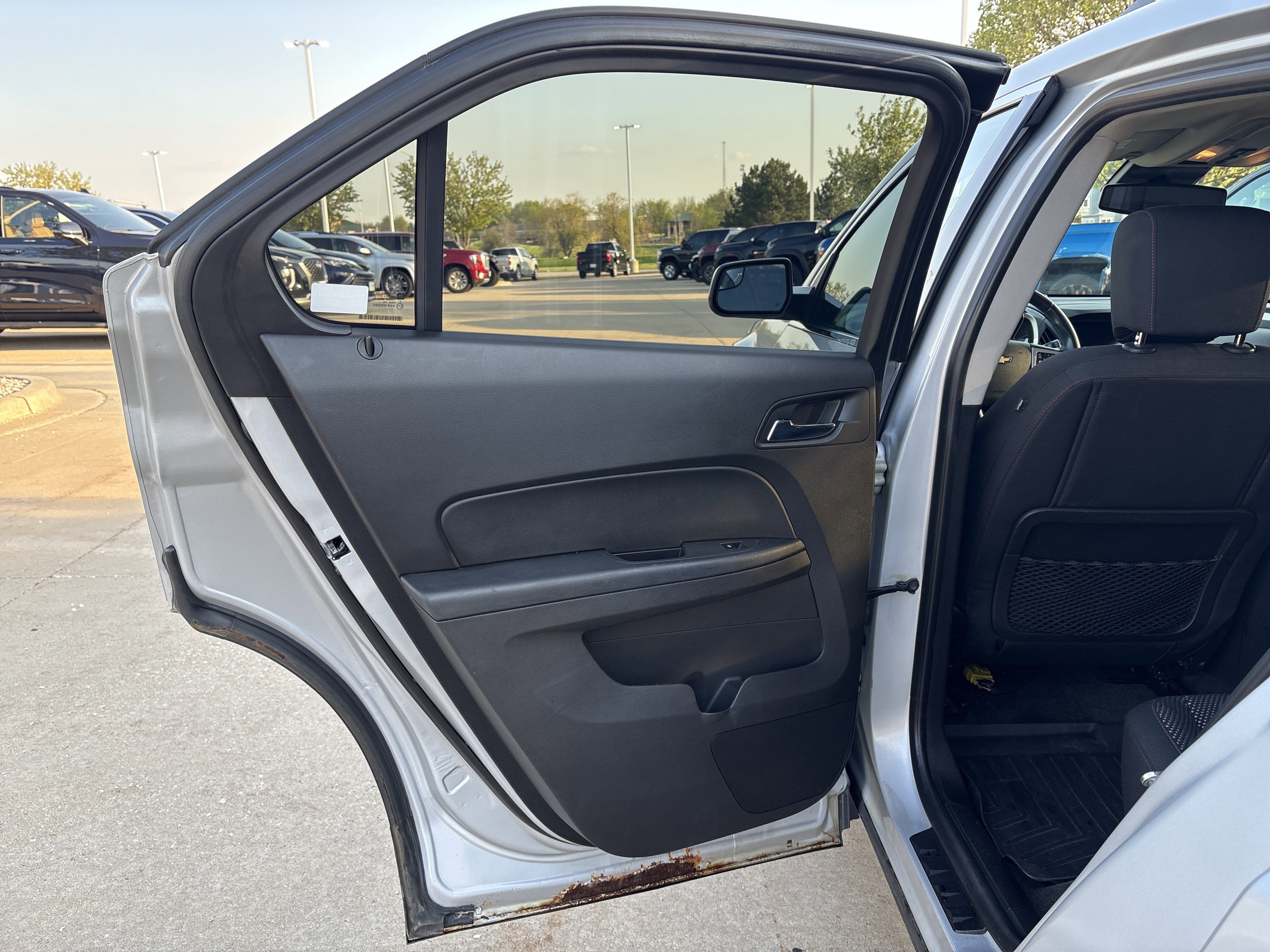 Used 2012 Chevrolet Equinox LT w/ Driver Convenience Package FWD image 13