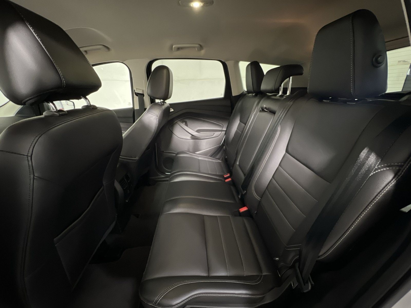 Used 2016 Ford Escape Titanium AWD/4WD image 24