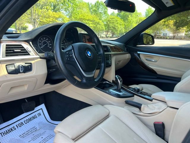 Used 2017 BMW 330i xDrive Sedan image 11