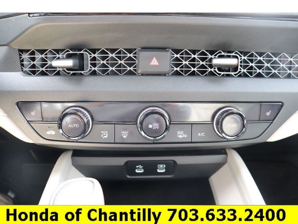 Certified 2023 Honda Accord EX image 15