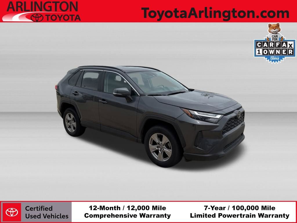 Used 2025 Toyota RAV4 XLE AWD/4WD image 1