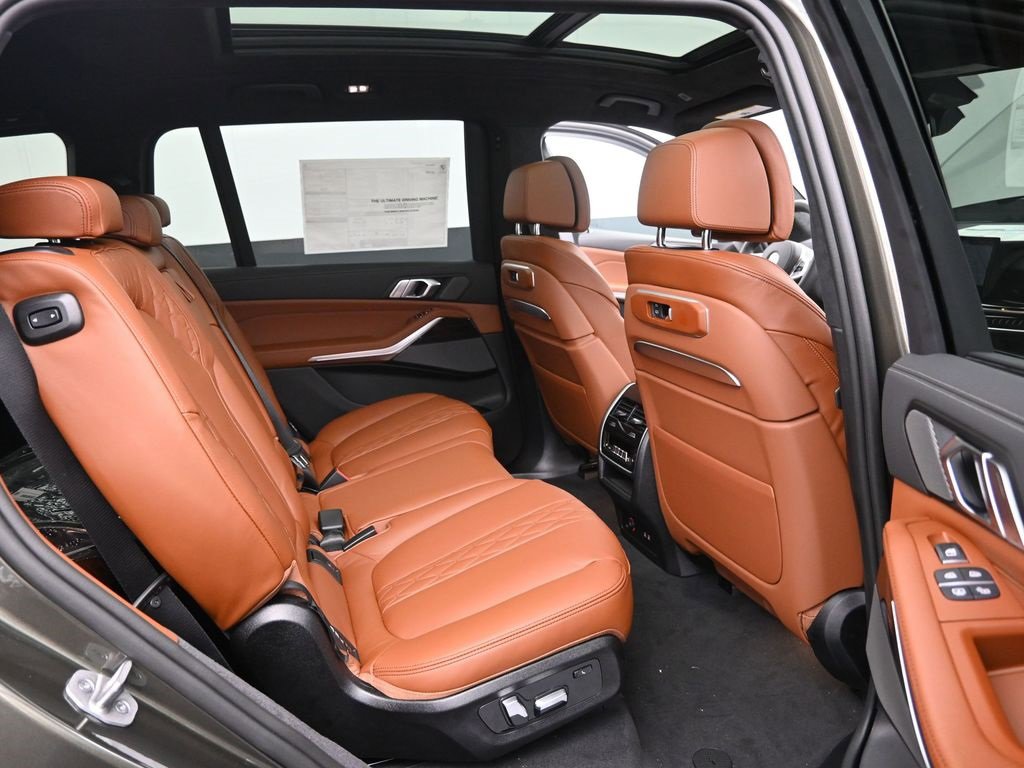 New 2026 BMW X7 xDrive40i w/ M Sport Package image 32