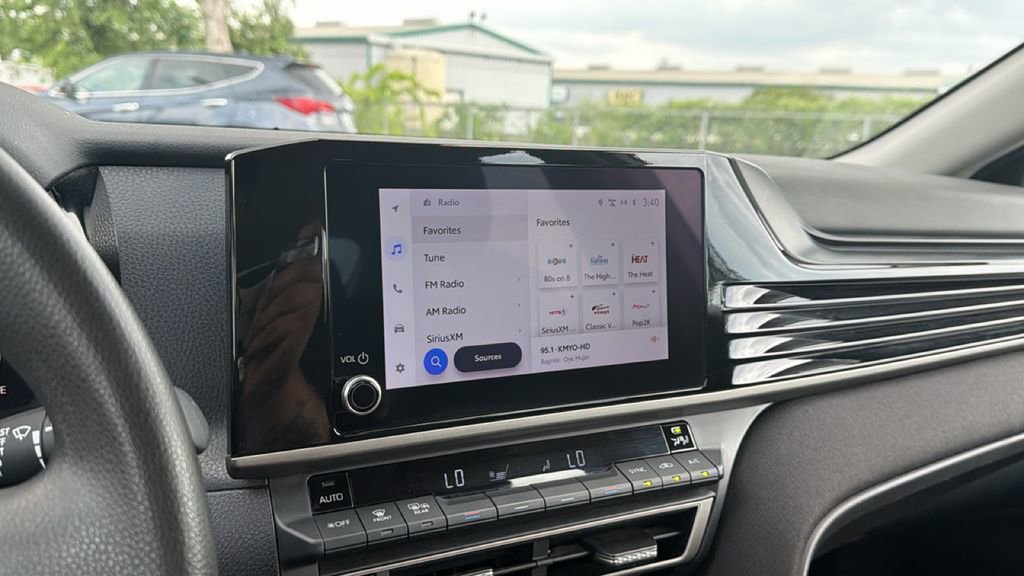 Certified 2025 Toyota Camry LE FWD image 28