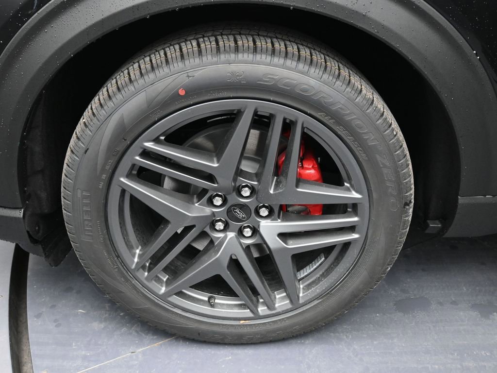 New 2026 Ford Explorer ST image 10