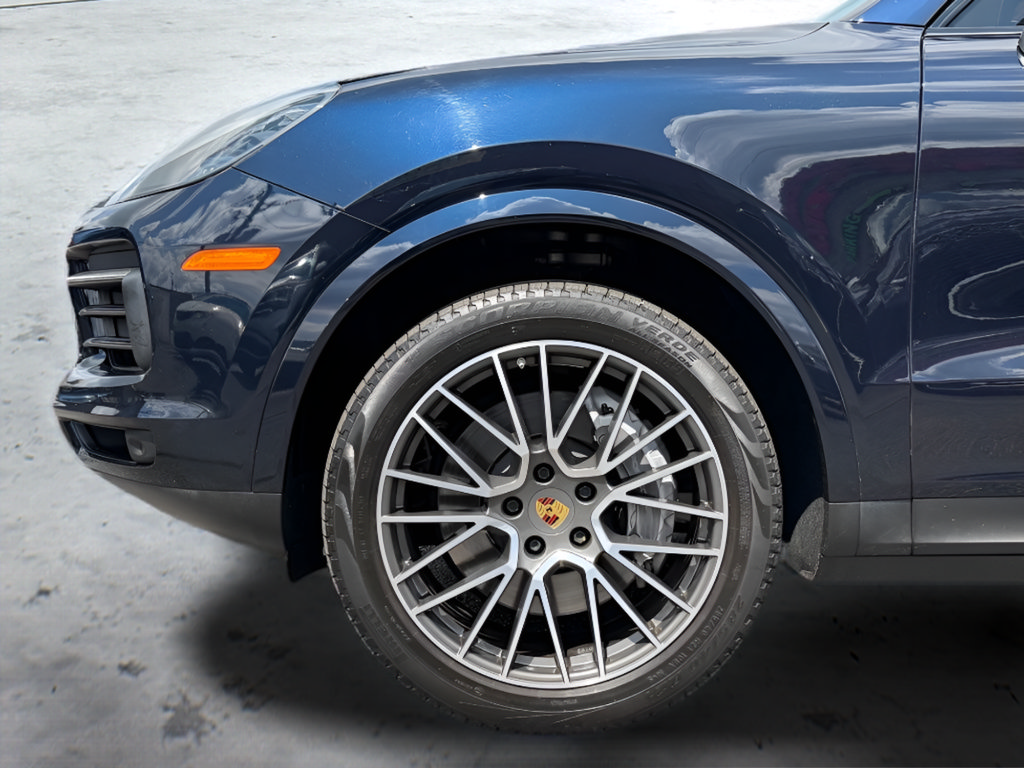 Used 2021 Porsche Cayenne AWD/4WD image 36