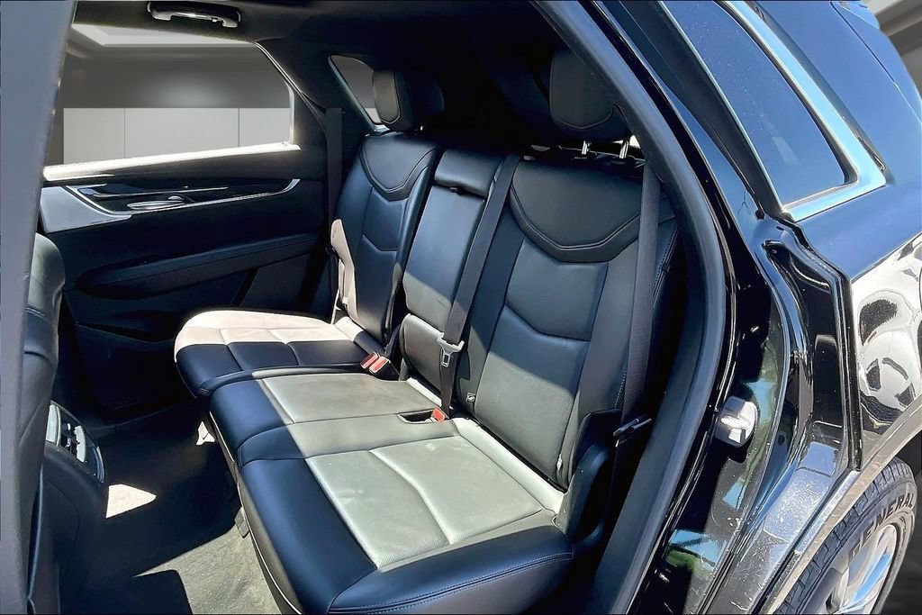 Certified 2023 Cadillac XT5 Premium Luxury w/ Technology Package AWD/4WD image 22