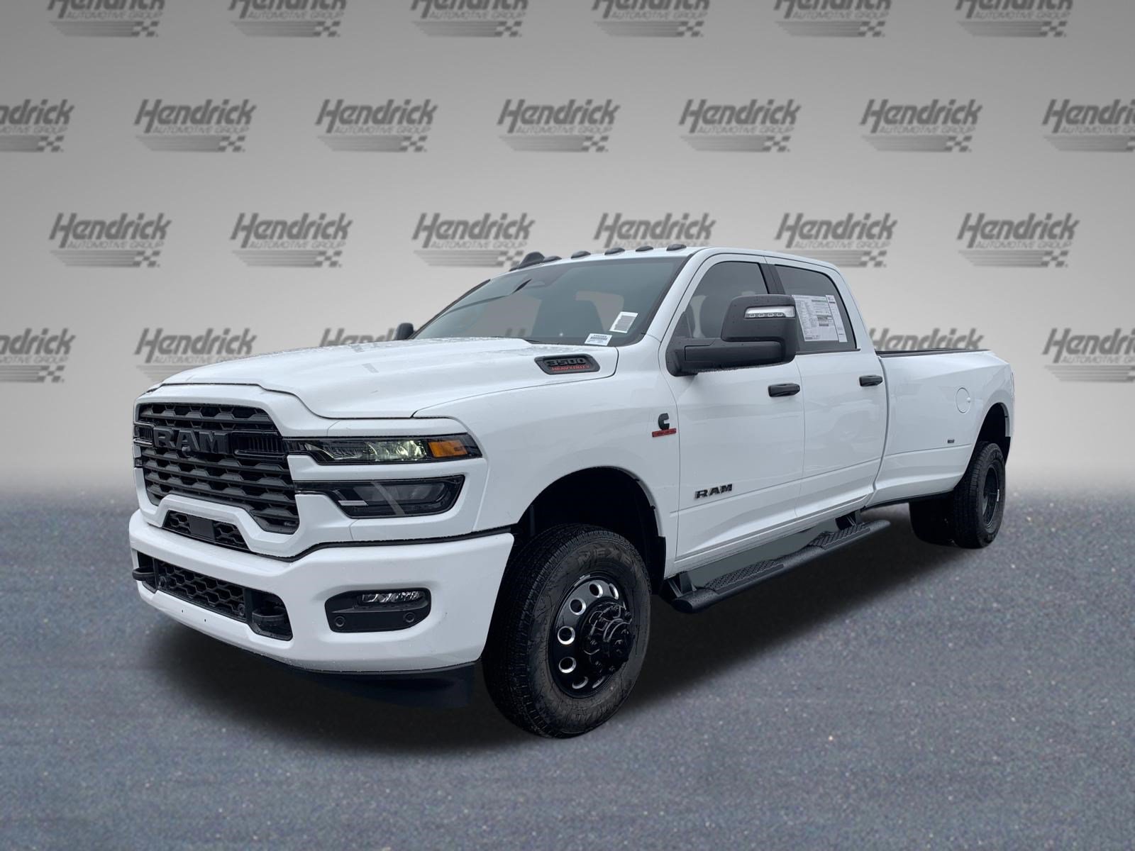 New 2026 RAM 3500 Big Horn AWD/4WD image 4