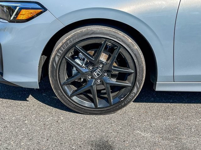 Used 2025 Honda Civic Sport image 10