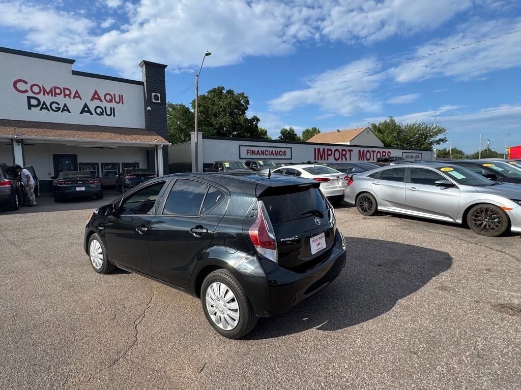 Used 2016 Toyota Prius C Two FWD image 8