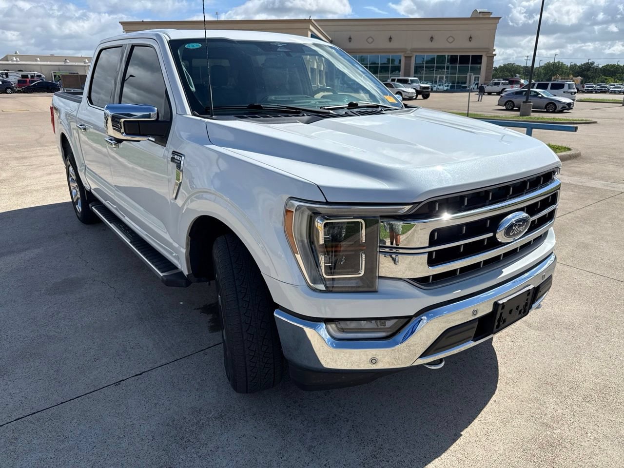 Used 2023 Ford F150 Lariat w/ Equipment Group 502A High AWD/4WD image 19