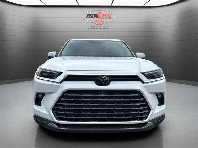 Certified 2025 Toyota Grand Highlander AWD image 7