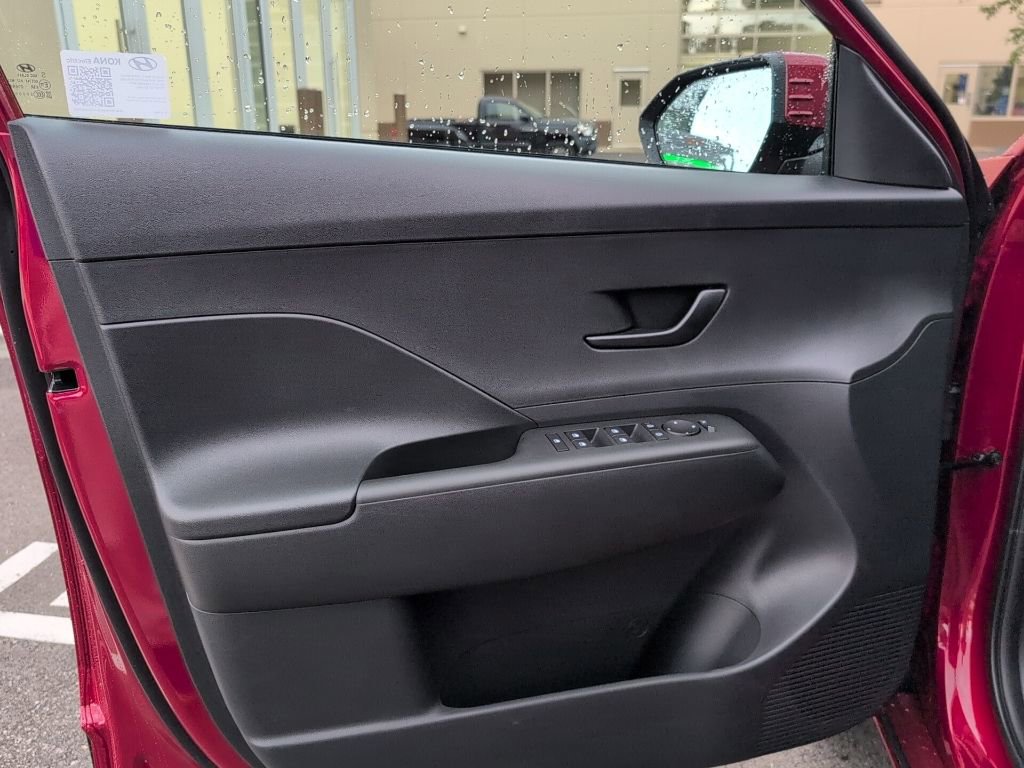 New 2025 Hyundai Kona SEL image 11