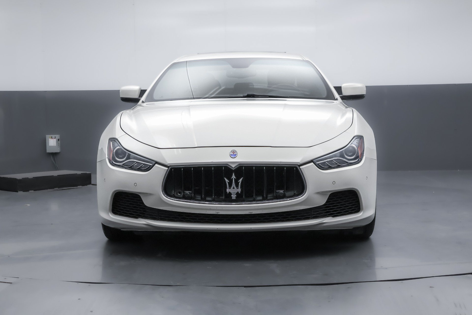 Used 2014 Maserati Ghibli S Q4 AWD/4WD image 30