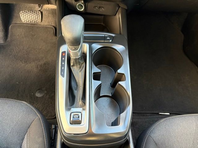 Used 2025 Chevrolet Trax LS w/ LS Convenience Package image 21