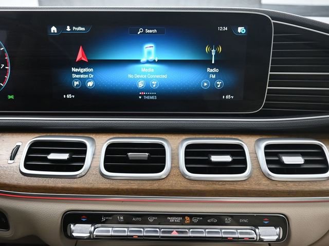 Used 2023 Mercedes-Benz GLE 350 4MATIC w/ Premium Package image 11