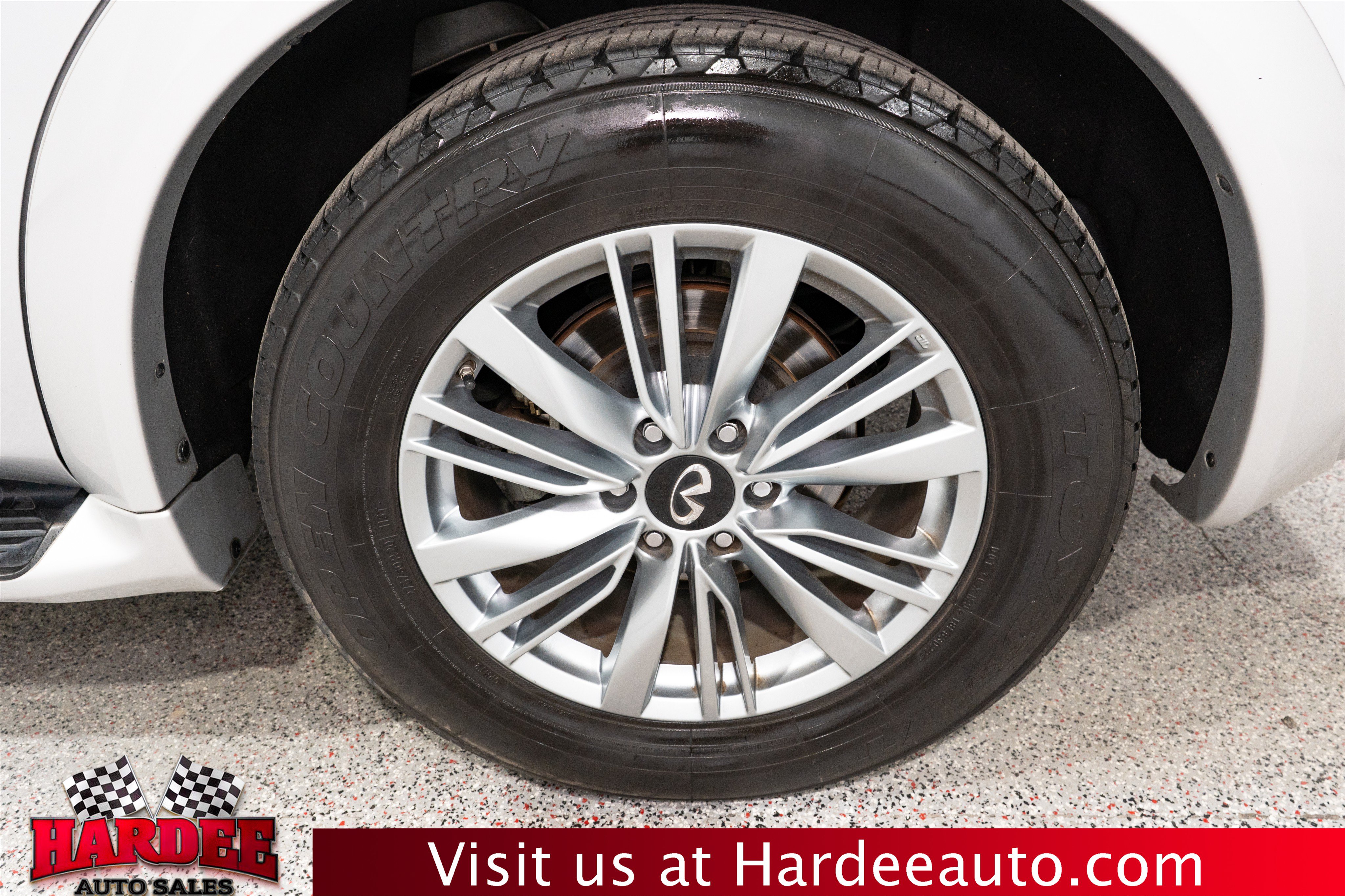Used 2019 INFINITI QX80 Luxe w/ Proassist Package RWD image 10