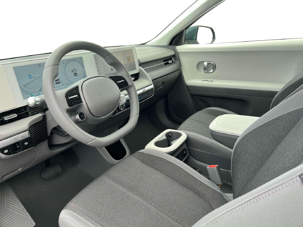 Certified 2024 Hyundai Ioniq 5 SEL RWD image 17