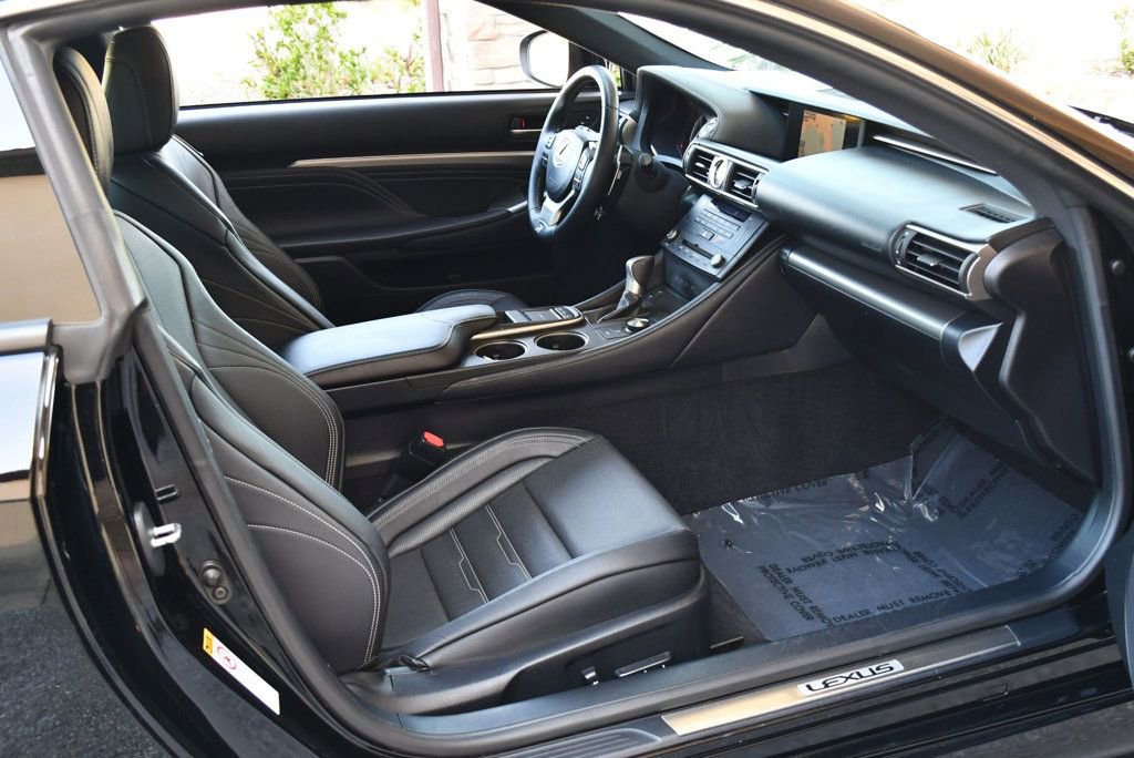 Used 2015 Lexus RC 350 w/ F Sport w/Summer Tires image 19