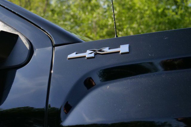 Used 2015 GMC Sierra 1500 SLT w/ SLT Crew Cab Value Package image 41