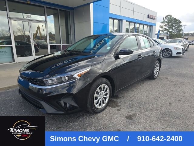 Used 2024 Kia Forte LX FWD image 1