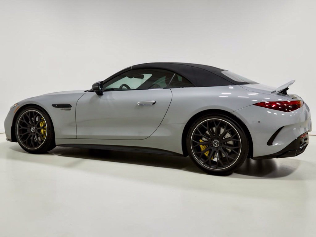 Used 2022 Mercedes-Benz SL 63 AMG 4MATIC image 39