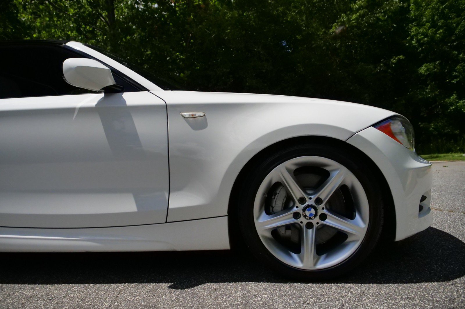 Used 2011 BMW 135i Convertible RWD image 38