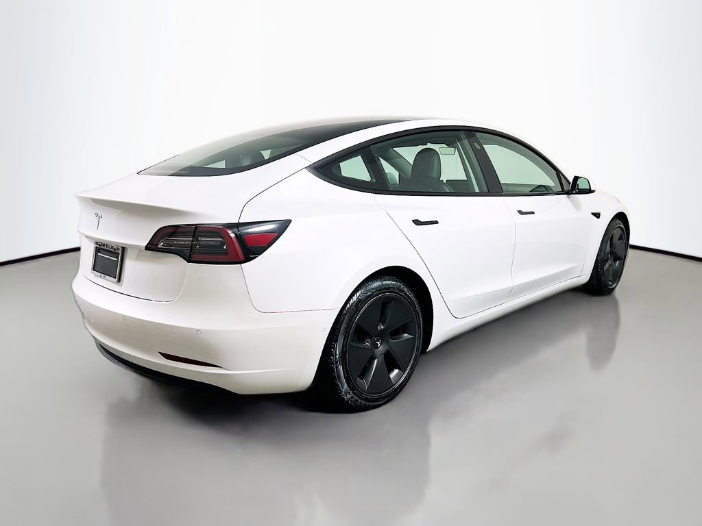 Used 2021 Tesla Model 3 Standard Range Plus image 7