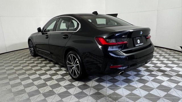 Used 2022 BMW 330i xDrive Sedan w/ Driving Assistance Package image 5