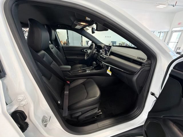 New 2026 Jeep Compass Latitude AWD/4WD image 23