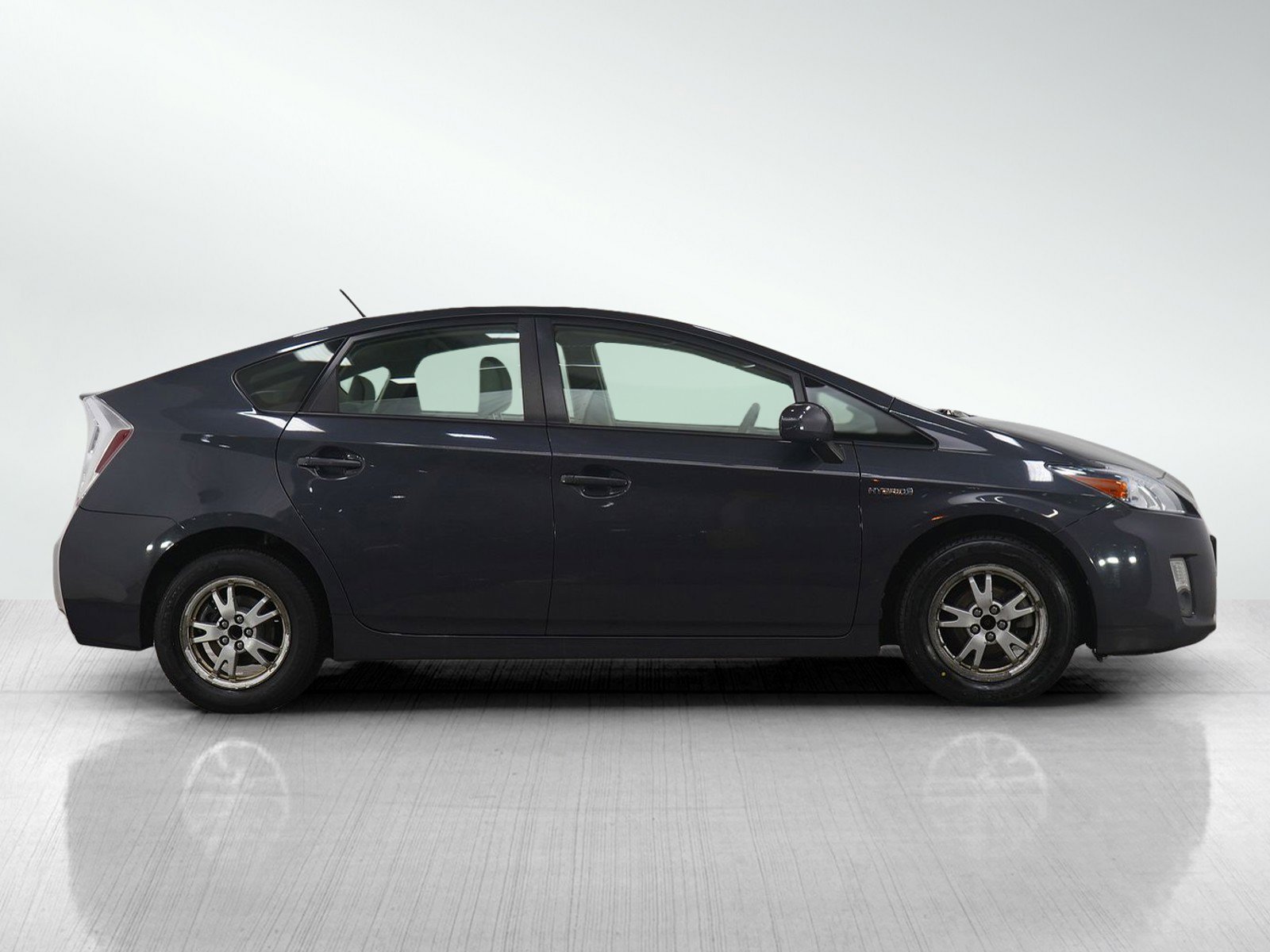 Used 2010 Toyota Prius Two image 7