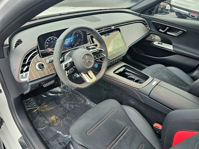 Certified 2025 Mercedes-Benz E 53 AMG e 4MATIC Sedan image 15