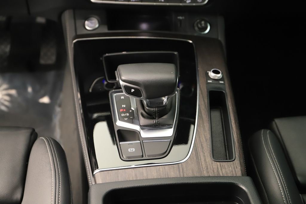 Certified 2024 Audi Q5 e Premium Plus AWD/4WD image 19