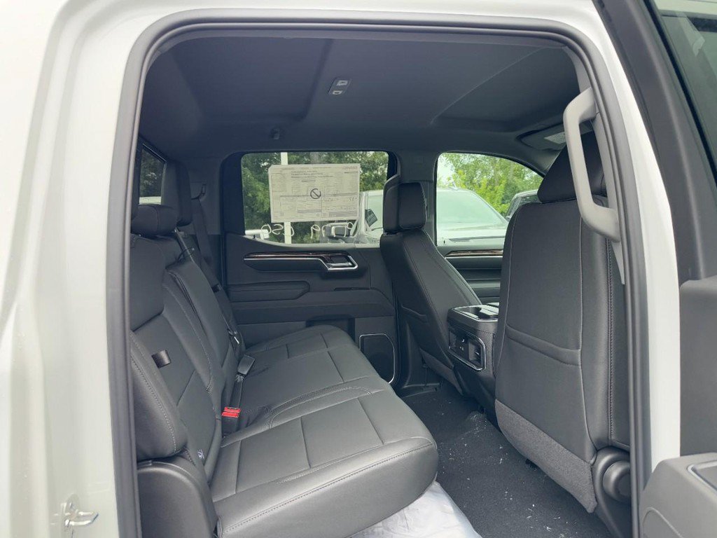New 2026 GMC Sierra 1500 Elevation w/ Elevation Premium Package AWD/4WD image 7